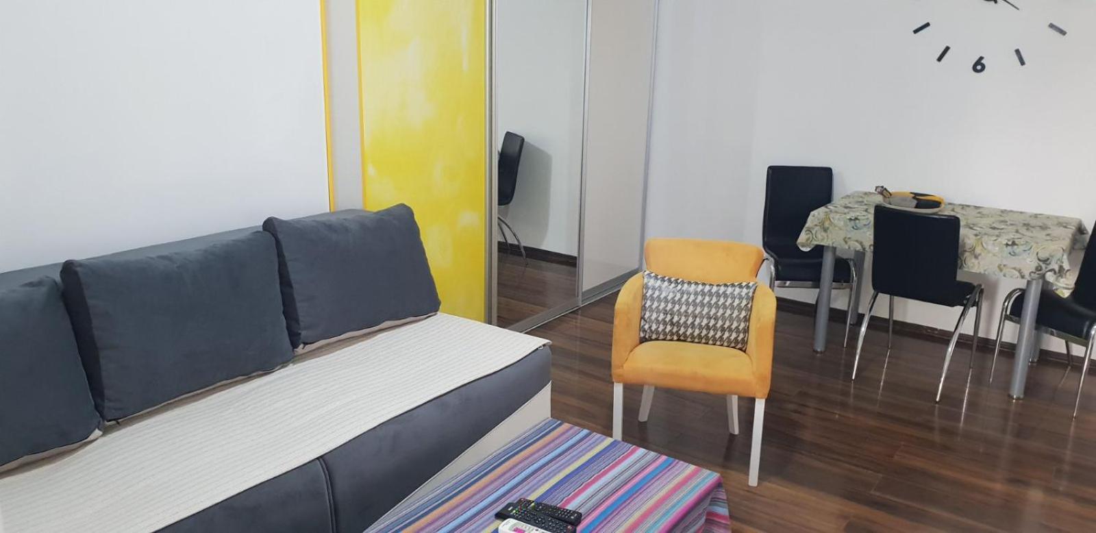 Yellow Apartment, Central Podgorica Extérieur photo